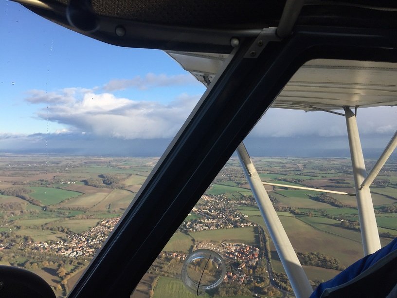 learn to fly a microlight